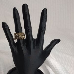 Gold-Tone Leaf Band Ring with Clear Crystal Accents Fashion L21